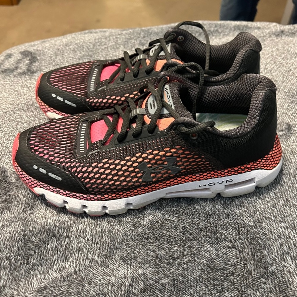 Under Armor women’s HOVR infinite 2